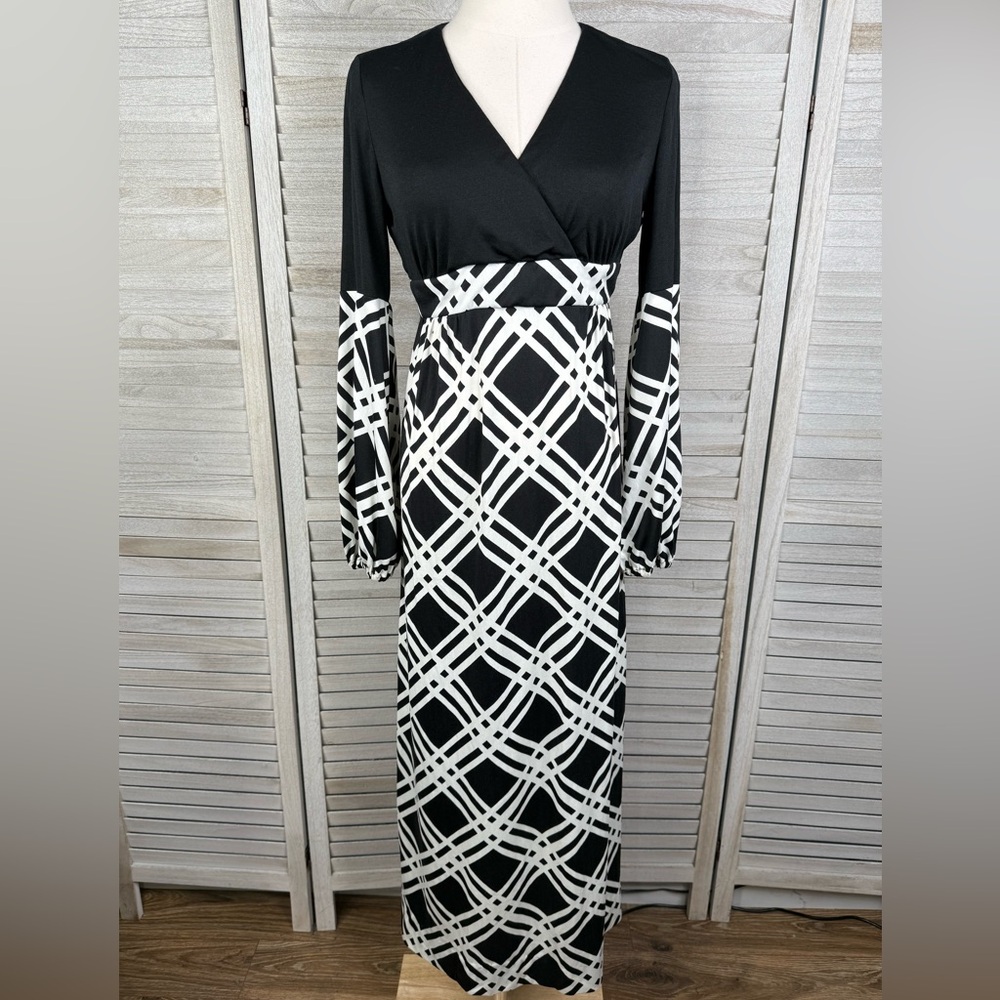 KII Vintage 70's Black & White Bishop Sleeve Maxi Dress-Small